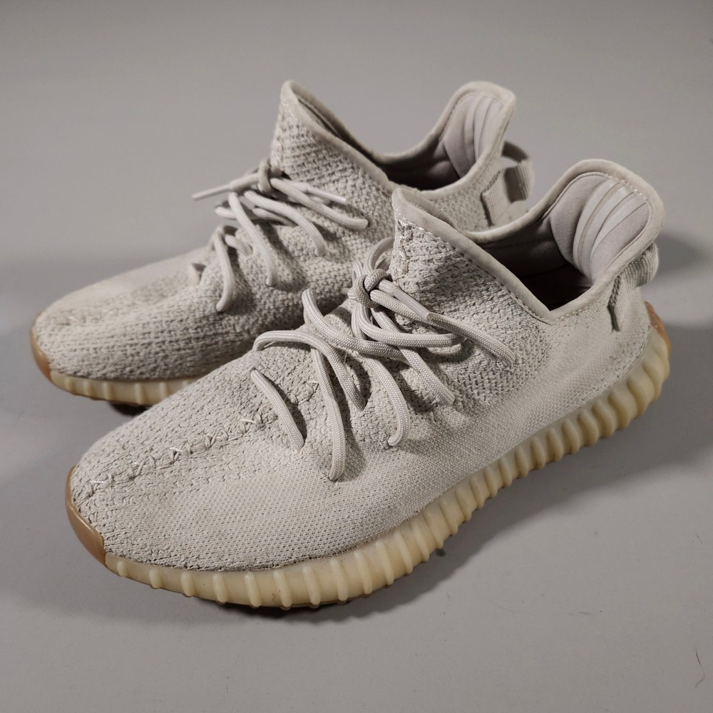 Adidas Yeezy Boost 350 V2 Mens Size 10 Sesame Grey F99710 Low Top Sneakers